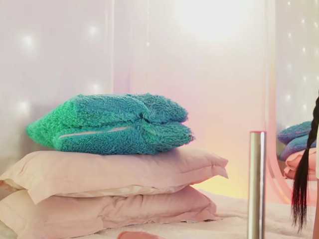 Zarabow live cam on BongaCams