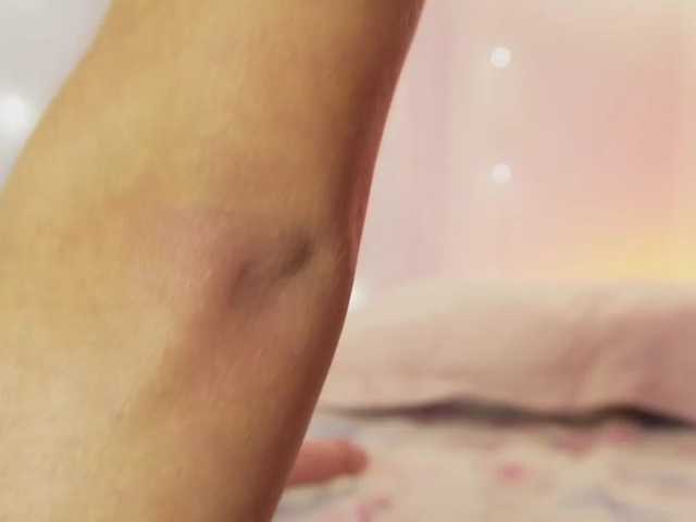 Zarabow live cam on BongaCams