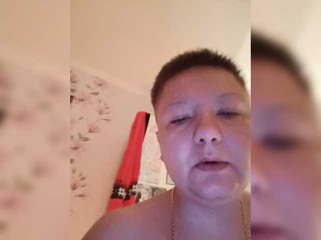 Tina-Mirabella live cam preview