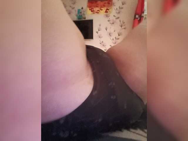 Tina-Mirabella live cam preview