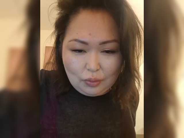 SweetieMaya live cam preview