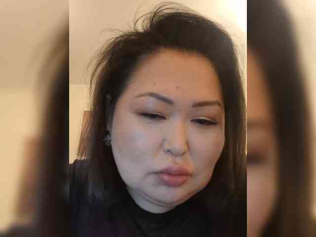 SweetieMaya webcam