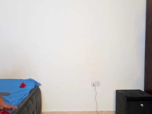 Naughty-Queen live cam on BongaCams