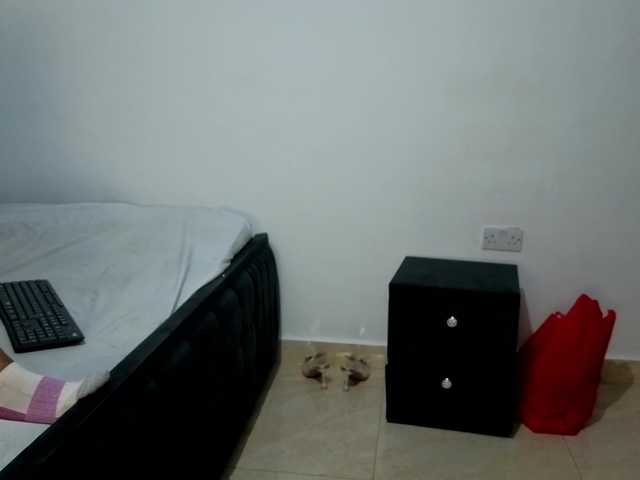 Naughty-Queen