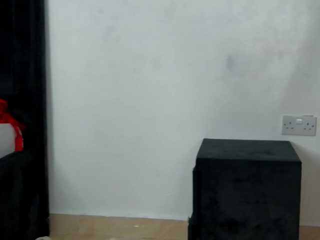 Naughty-Queen live cam on BongaCams