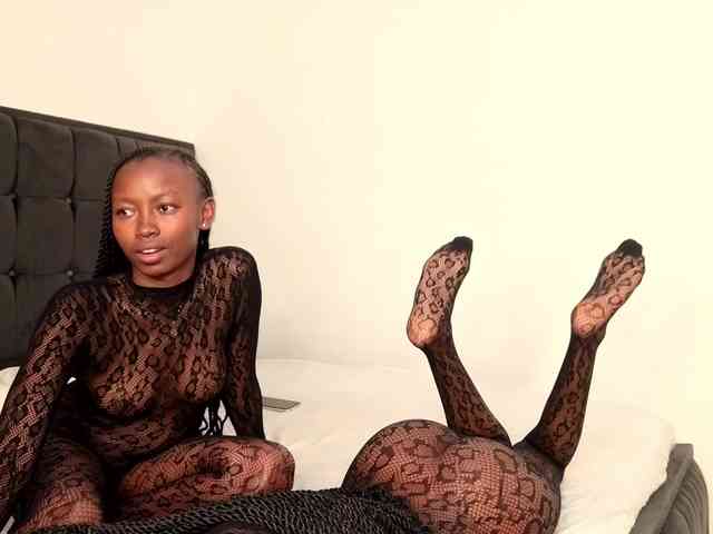 Naughty-Queen