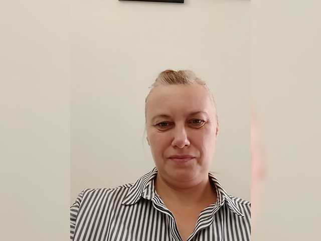 EfrosinyaRAY live cam preview