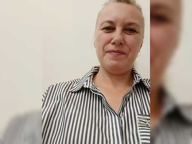 EfrosinyaRAY live cam on BongaCams