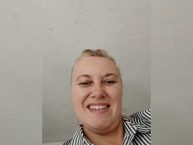 EfrosinyaRAY live cam preview