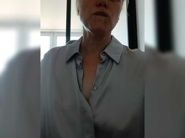 EfrosinyaRAY live cam on BongaCams