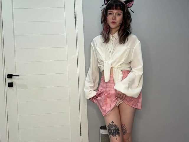 ShadowBarbie live cam on BongaCams