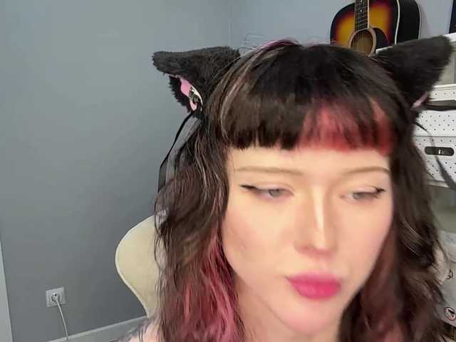 ShadowBarbie live cam on BongaCams