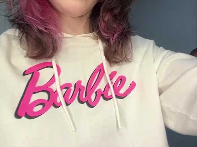 ShadowBarbie live cam on BongaCams