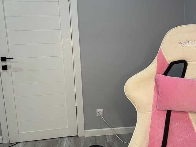 ShadowBarbie live cam on BongaCams