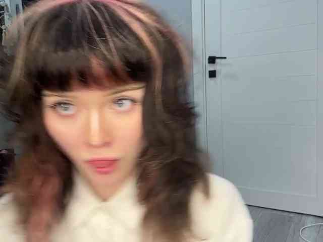 ShadowBarbie live female cam on bongacams