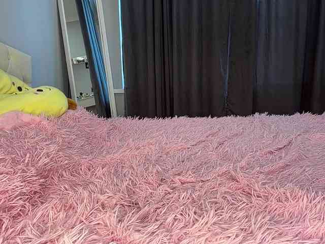 shadowbarbie's live room
