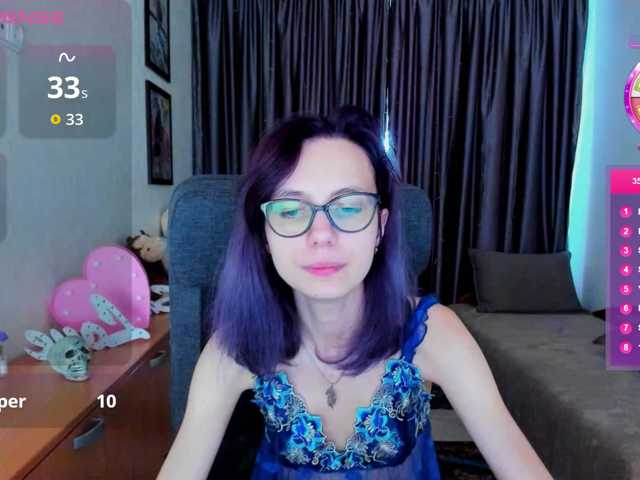 MiniLussiya live cam preview