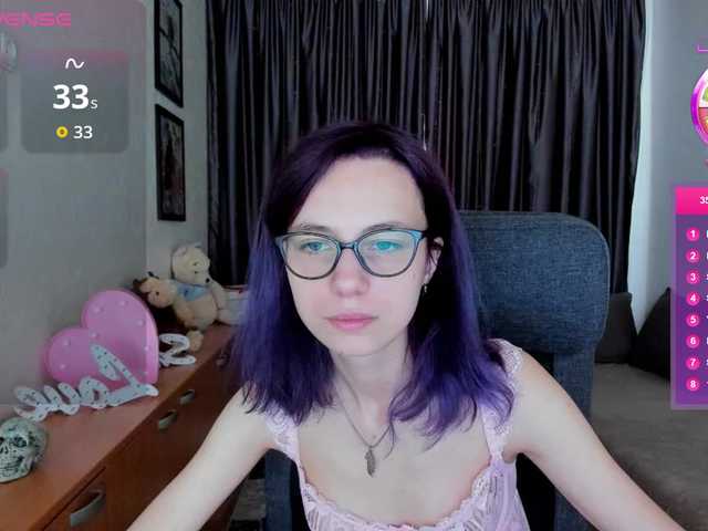 MiniLussiya live cam preview