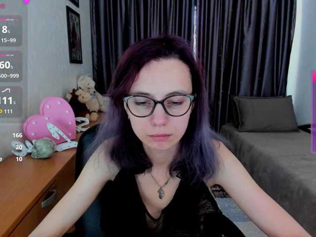 MiniLussiya, en vivo ahora en BongaCams