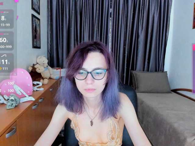 MiniLussiya live cam preview
