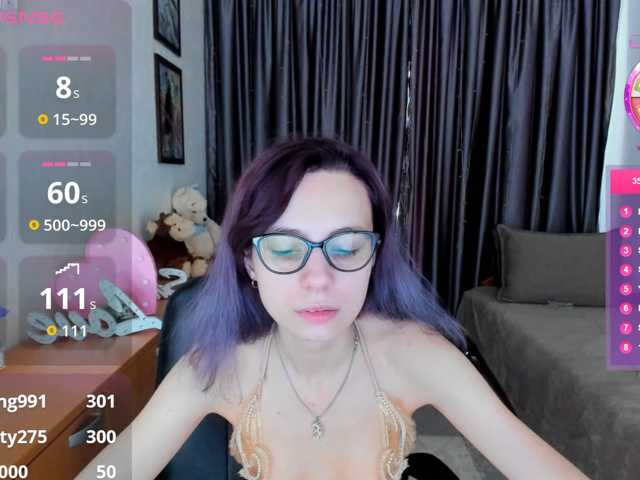 MiniLussiya, live now on BongaCams