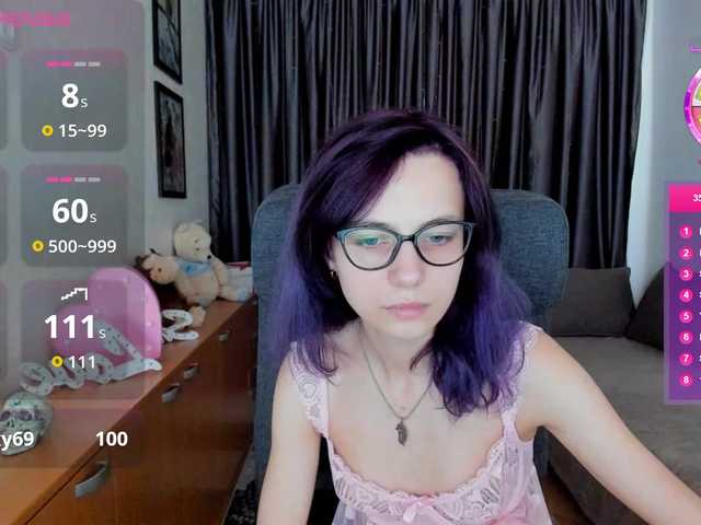 MiniLussiya live cam preview