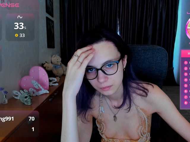 MiniLussiya live cam preview
