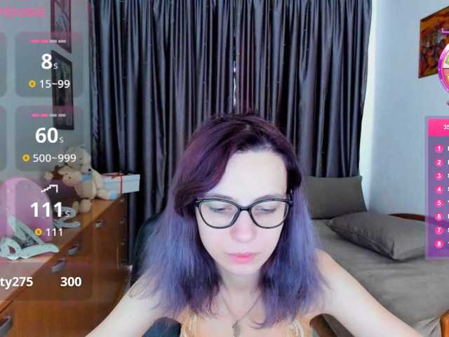 MiniLussiya, live now on BongaCams