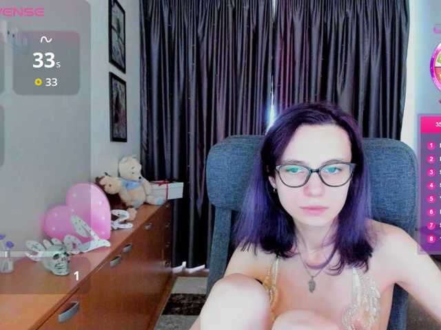 MiniLussiya live cam preview