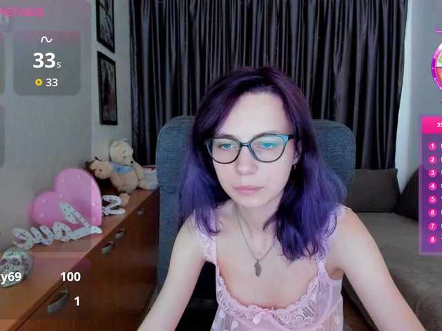 MiniLussiya live cam preview