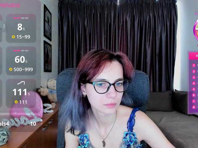 MiniLussiya live cam preview