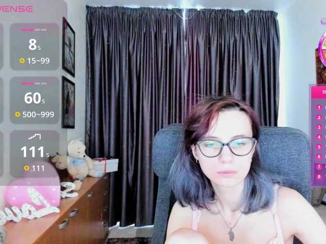MiniLussiya live cam preview