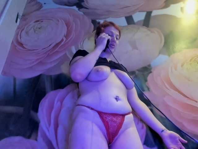 RosyFoxy live cam on BongaCams