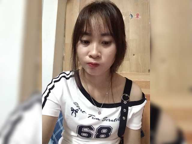 Lisa-luna live cam on BongaCams