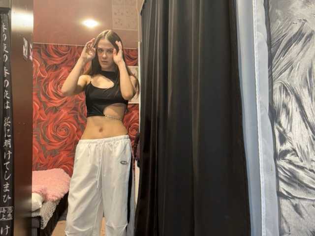 AudreaDede live cam on BongaCams