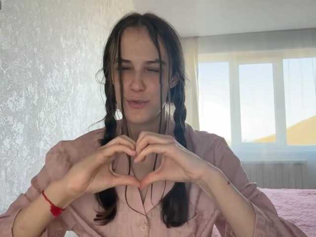 AudreaDede live cam on BongaCams