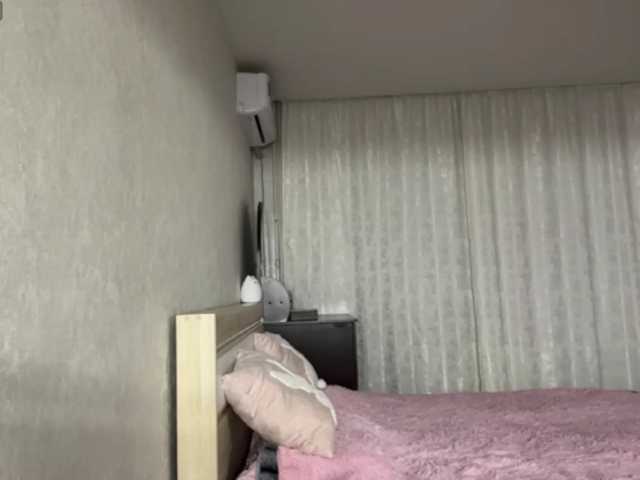 AudreaDede live cam on BongaCams