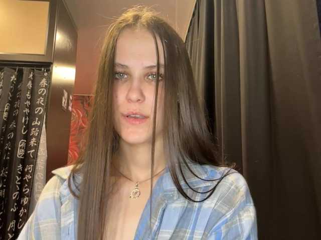 AudreaDede live cam on BongaCams