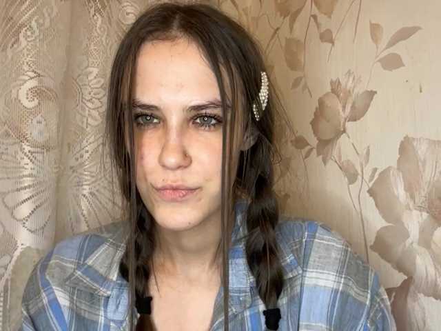 AudreaDede live cam on BongaCams
