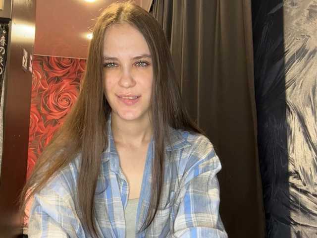 AudreaDede live cam