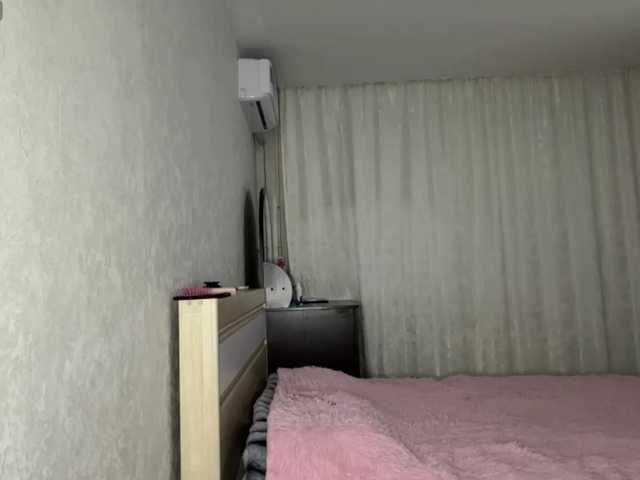 AudreaDede live cam on BongaCams