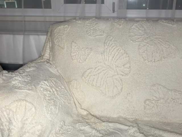 AuraBaby live cam preview