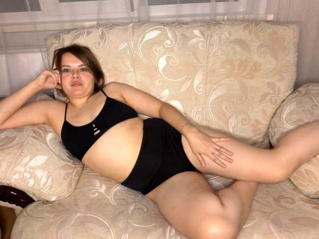 AuraBaby live cam preview
