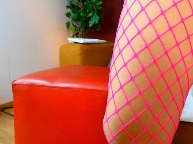 JuliaBlossom live cam on BongaCams