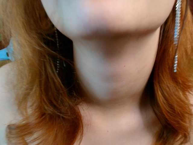JuliaBlossom live cam on BongaCams