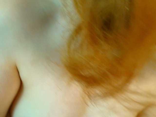 JuliaBlossom live cam on BongaCams