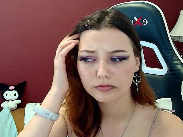 JuliaBlossom live cam on BongaCams