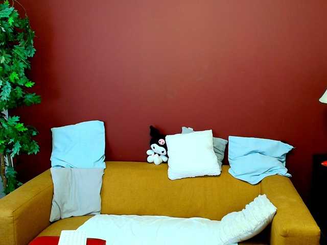 JuliaBlossom live cam on BongaCams