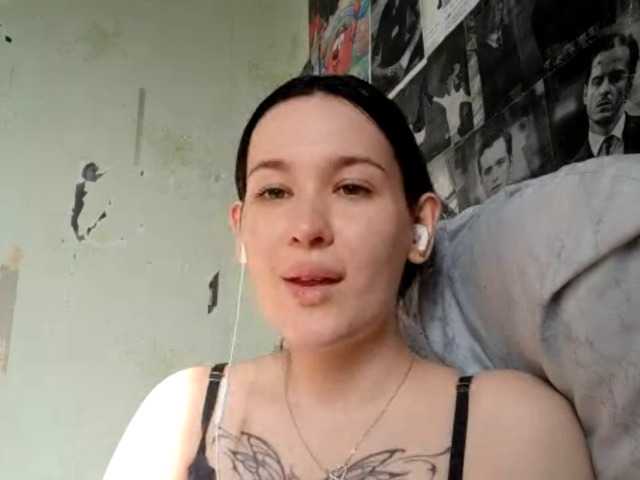 BernettaJuback live cam on BongaCams
