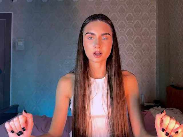 WhitleyClanin live cam on BongaCams